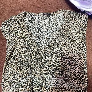 crop cheetah ruched tee from shein